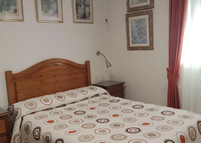 Apartamento Independiente Teatinos Pilar 1 Planta Málaga
